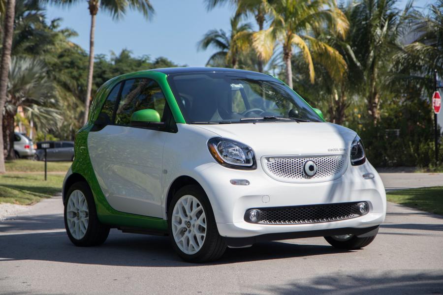  Smart ForTwo Prime Coupe Electric Drive 2016 года  (NA) (фото 24 из 30)